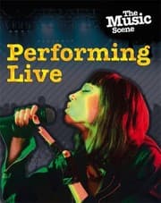 Tapa de Performing Live