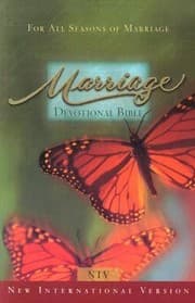 Tapa de Marriage Devotional Bible