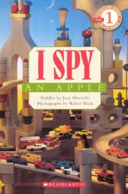 Tapa de I Spy An Apple