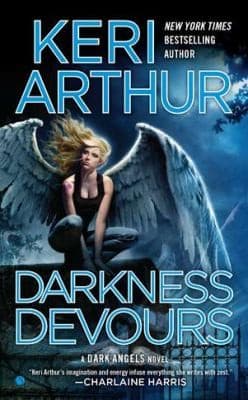Tapa de Darkness Devours A Dark Angels Novel