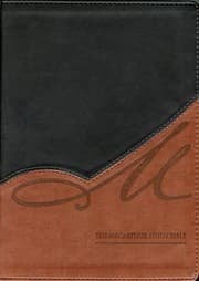Tapa de The Macarthur Study Bible New King James Version Black Terracotta Leathersoft