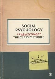Tapa de Social Psychology Revisiting The Classic Studies
