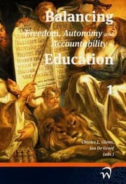 Tapa de Balancing Freedom Autonomy And Accountability In Education