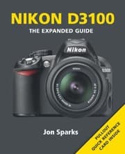 Tapa de Nikon D3100 With Pullout Quick Reference Cards
            
                Expanded Guide