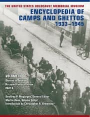 Tapa de The United States Holocaust Memorial Museum Encyclopedia of Camps and Ghettos 19331945 2 Volume Set