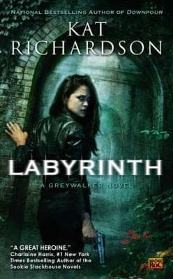 Tapa de Labyrinth
Greywalker Novels