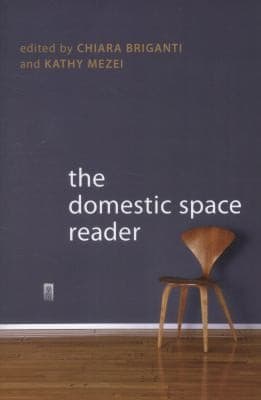 Tapa de The Domestic Space Reader