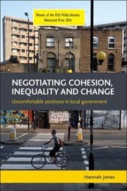 Tapa de Negotiating Cohesion Inequality And Change Uncomfortable Positions In Local Government