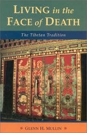 Tapa de Living in the face of death
