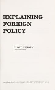 Tapa de Explaining foreign policy