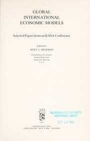 Tapa de Global international economic models