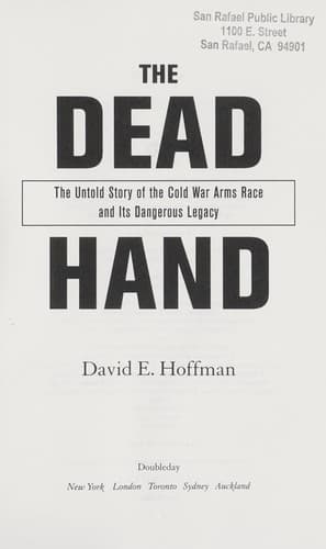 Tapa de The dead hand