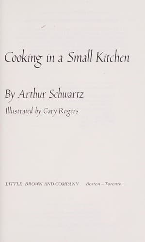Tapa de Cooking in a small kitchen