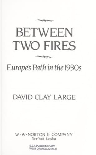 Tapa de Between two fires