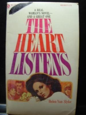 Tapa de The heart listens