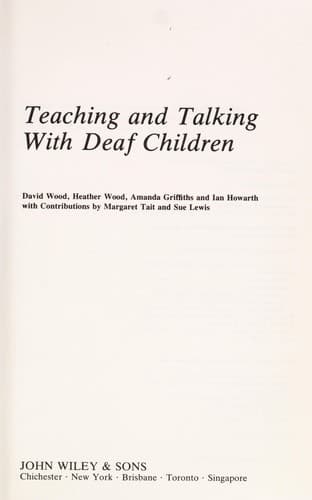 Tapa de Teaching and talking with deaf children
