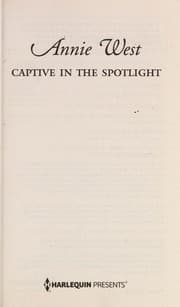 Tapa de Captive in the spotlight