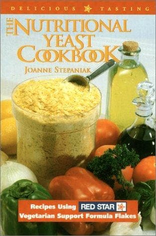 Tapa de The nutritional yeast cookbook