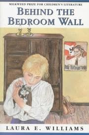 Tapa de Behind the bedroom wall