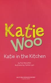 Tapa de Katie in the kitchen