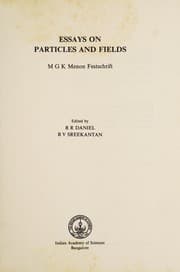 Tapa de Essays on particles and fields