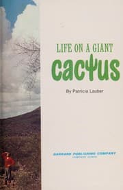 Tapa de Life on a giant cactus