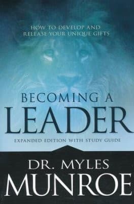 Tapa de BECOMING A LEADER