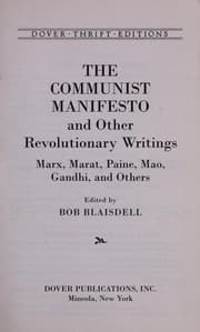 Tapa de The Communist Manifesto and other revolutionary writings : Marx, Marat, Paine, Mao, Gandhi, and others