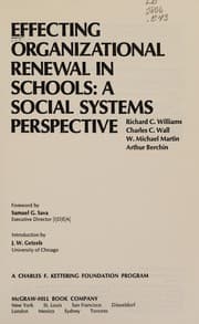 Tapa de Effecting organizational renewal in schools