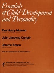 Tapa de Essentials of child development and personality