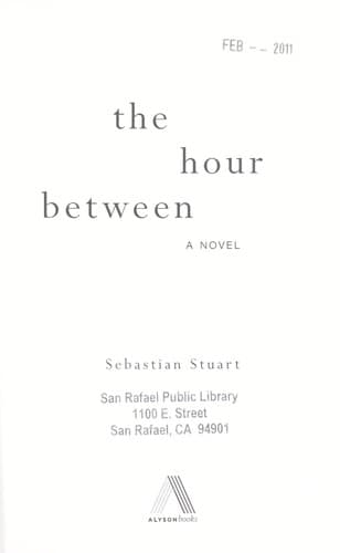 Tapa de The hour between