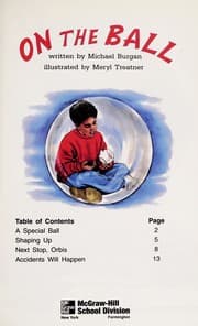 Tapa de On the ball (McGraw-Hill reading)