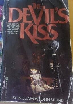 Tapa de Devil's Kiss