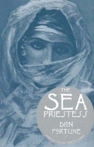 Tapa de The sea priestess