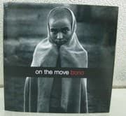 Tapa de On The Move Bono