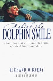 Tapa de Behind the dolphin smile