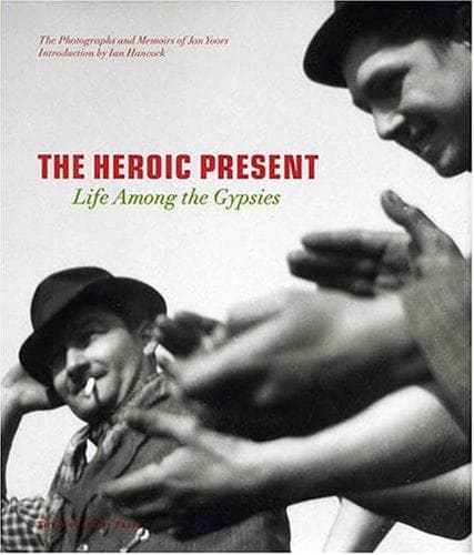 Tapa de The heroic present