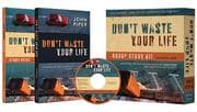 Tapa de Don't Waste Your Life Group Study Kit