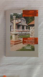 Tapa de Archaologie zwischen Hansrueck und Eifel