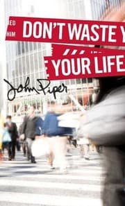Tapa de Don't Waste Your Life (Group Study Edition)