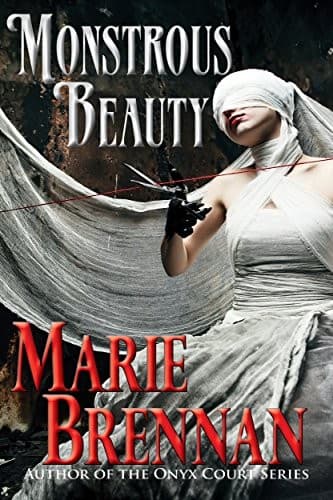 Tapa de Monstrous Beauty