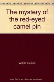 Tapa de The mystery of the red-eyed camel pin
