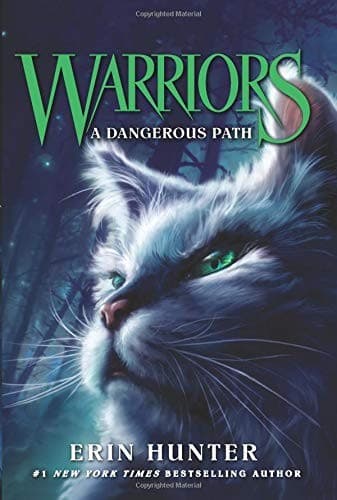 Tapa de Warriors #5: A Dangerous Path (Warriors: The Prophecies Begin)