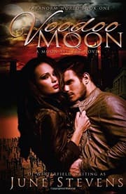 Tapa de Voodoo Moon: A Moon Sisters Novel (Paranorm World Series)