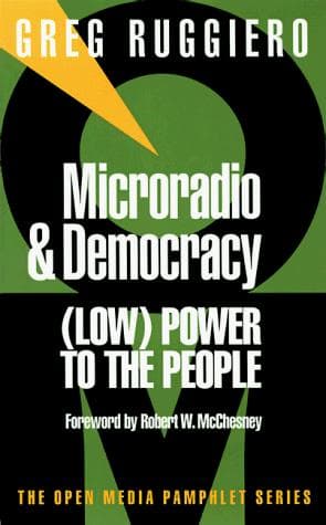 Tapa de Microradio & Democracy