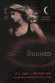 Tapa de Burned (Turtleback School & Library Binding Edition) (House of Night Novels)