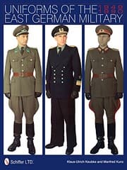 Tapa de Uniforms of the East German Military: 1949-1990