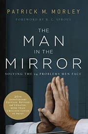 Tapa de The Man in the Mirror: Solving the 24 Problems Men Face