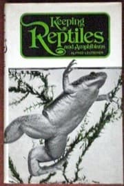 Tapa de Keeping reptiles and amphibians