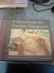 Tapa de A handbook for garden designers